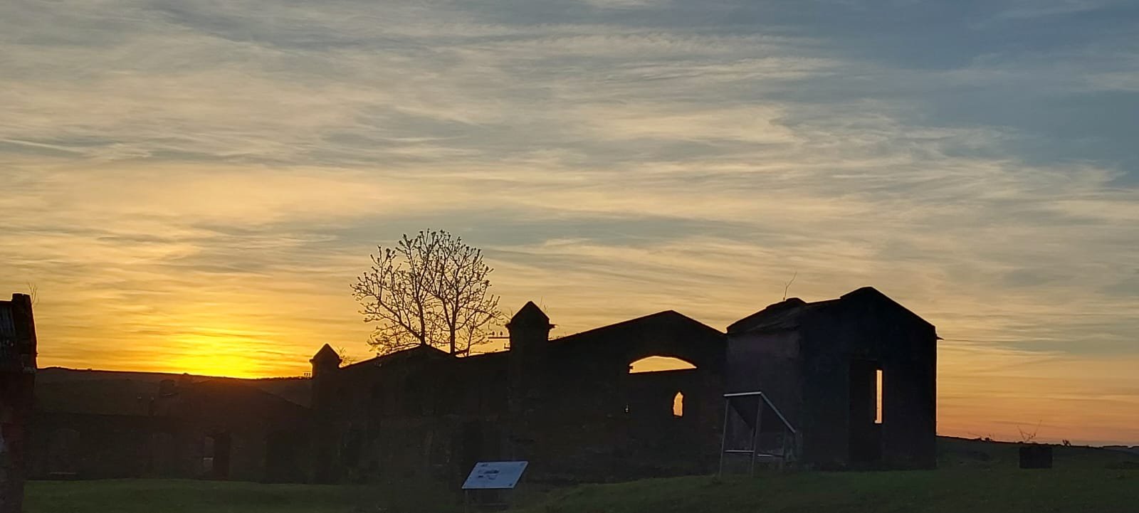 Ruínas da memória: visita à Minas de Corrales e Cuñapiru